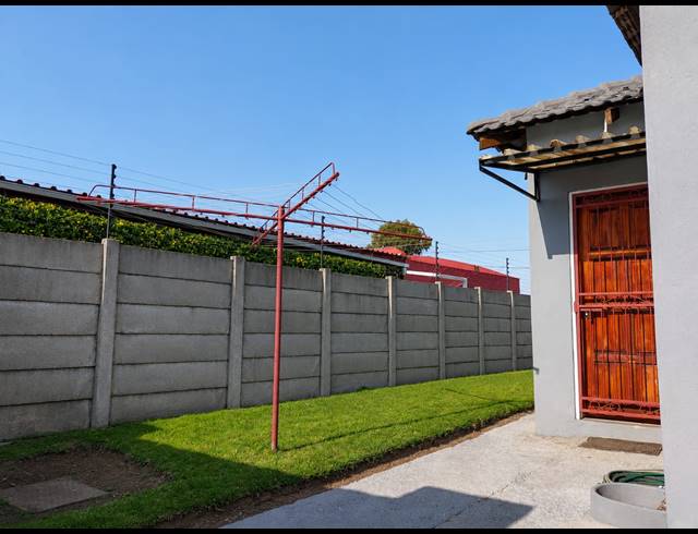 3 BEDROOM HOUSE FOR SALE IN RIVERSDALE